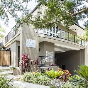 Julians Apartments